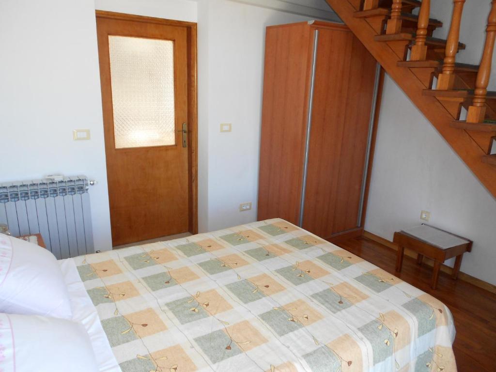 Stella Mare Apartments ロヴィニ 部屋 写真